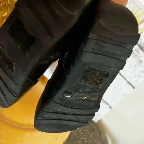 GIRLS DARK BROWN BOOT SIZE 10 - Picture 6 of 7